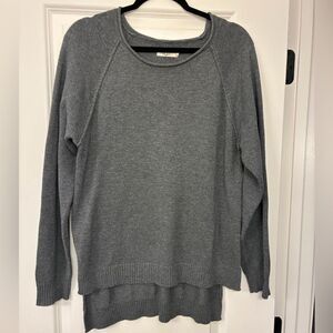 UGG Long Sleeve Sweater Gray Women’s Size Medium